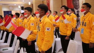 Agensi vs. Sendiri, Mana yang Lebih Baik untuk Cari Kerja di Korea?